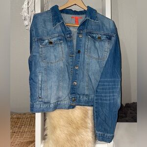 Chelsea & Violet Medium Wash Denim Jacket – Women’s XL